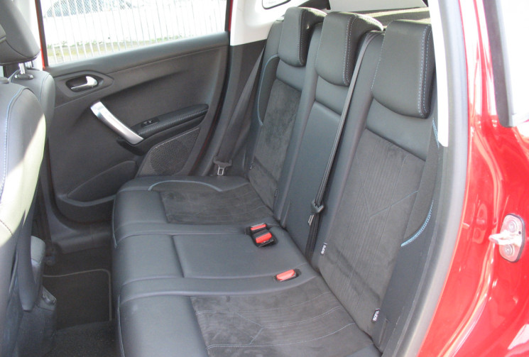 PEUGEOT 2008 1.2 THP 130 CROSSWAY COURROIE NEUVE