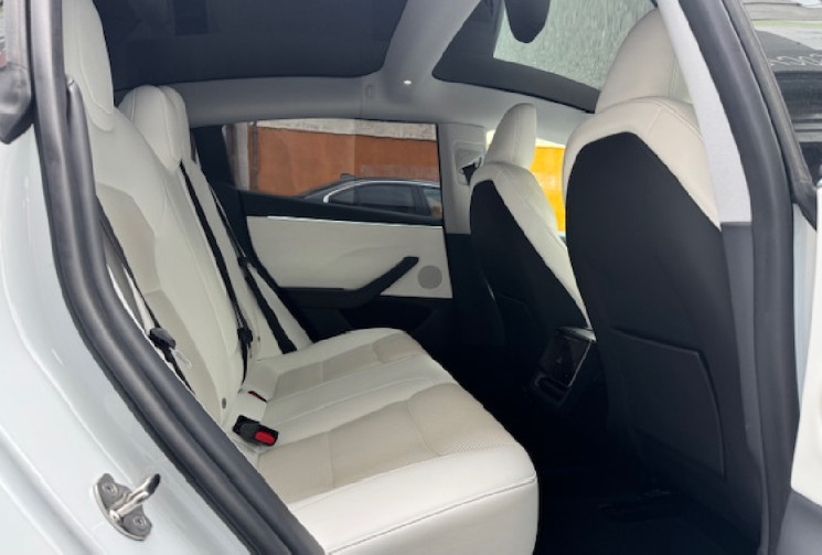 TESLA MODEL 3 highland + origine France 1er main 