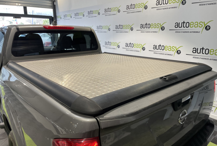 Nissan Navara 2.3 dCi 160 ch King-Cab Tekna 