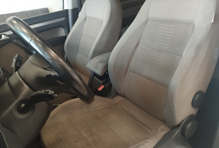 Volkswagen Touran 2.0 TDI 140ch Sportline DSG6 7 places