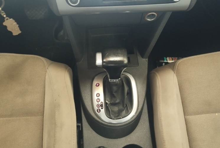 Volkswagen Touran 2.0 TDI 140ch Sportline DSG6 7 places