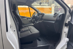 Renault TRAFIC III Combi L1 1.6dCi 125 cv 9 places origine France 2eme main / RADAR / BLUETOOTH 