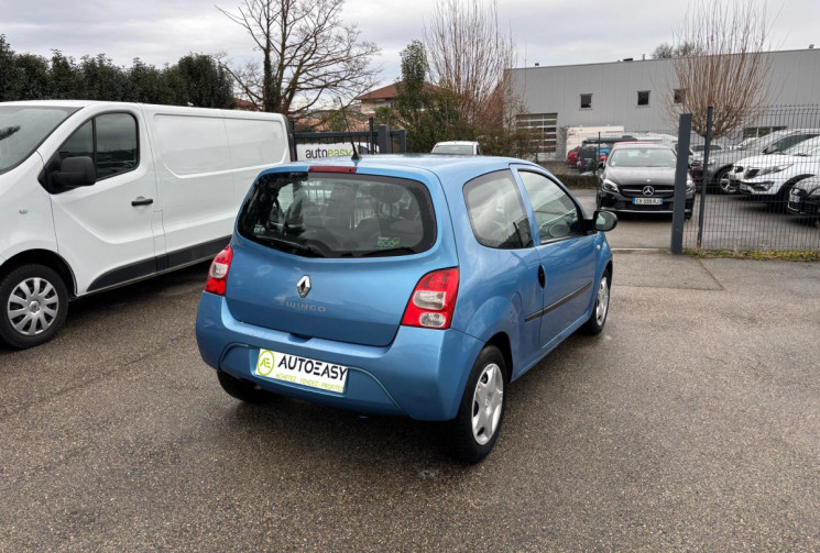 Renault Twingo 1.2 AUTHENTIQUE 75 CH CLIM DISTRIB OK