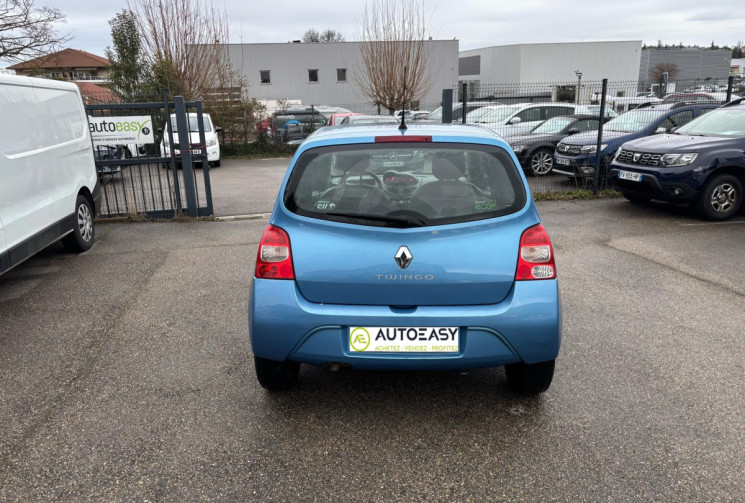 Renault Twingo 1.2 AUTHENTIQUE 75 CH CLIM DISTRIB OK