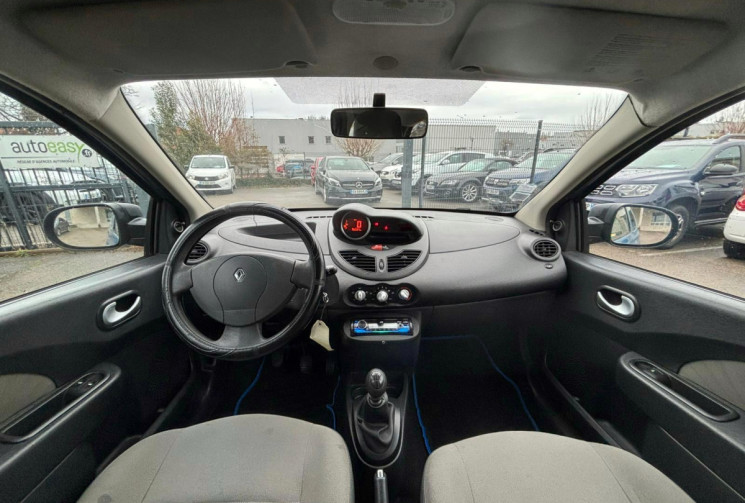 Renault Twingo 1.2 AUTHENTIQUE 75 CH CLIM DISTRIB OK