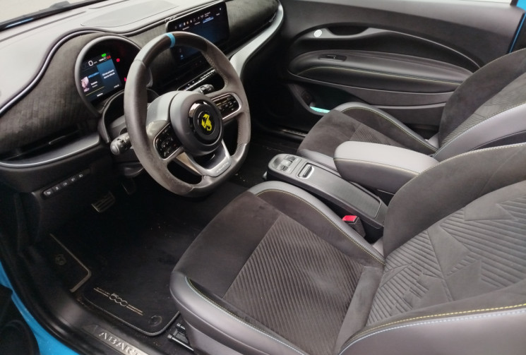 Abarth 500C 42 kWh 155 ch / Turismo / Suivi FIAT ABARTH