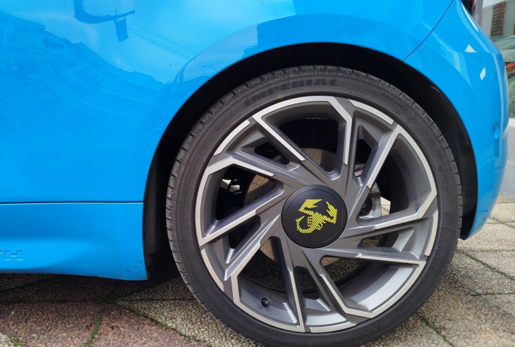Abarth 500C 42 kWh 155 ch / Turismo / Suivi FIAT ABARTH