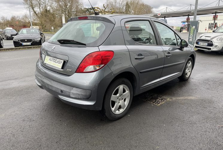 Peugeot 207 1.4 95ch URBAN MOVE