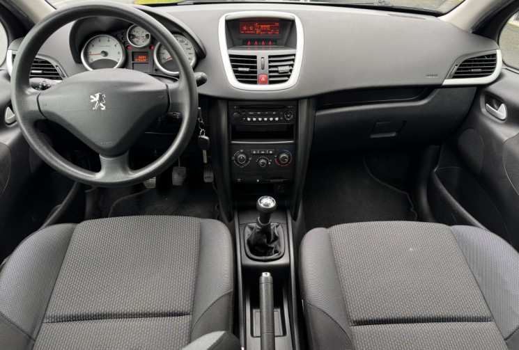 Peugeot 207 1.4 95ch URBAN MOVE