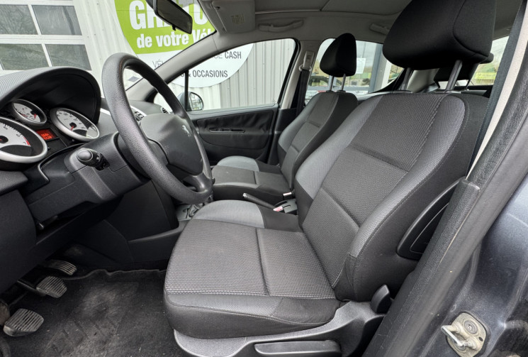 Peugeot 207 1.4 95ch URBAN MOVE