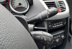 Peugeot 207 1.4 95ch URBAN MOVE