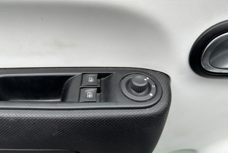 Renault Twingo 0.9 TCe  S&S 90 INTENS
