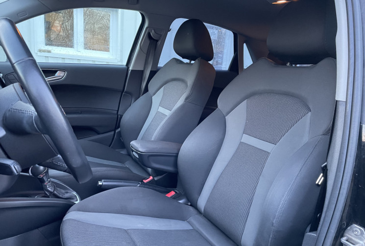 Audi A1 SPORTBACK 1.4 TFSI 125 ch Midnight Series S tronic 7