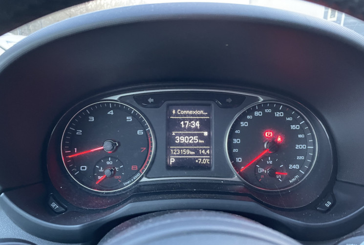 Audi A1 SPORTBACK 1.4 TFSI 125 ch Midnight Series S tronic 7