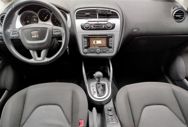 SEAT Altea Phase 2 /  1.6 TDi DSG 105 cv / Suivi SEAT / Crit'Air 2
