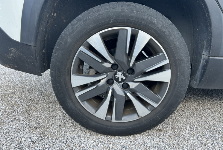 Peugeot 2008 1.2 PureTech 130 Ch S&S BVM6 Allure