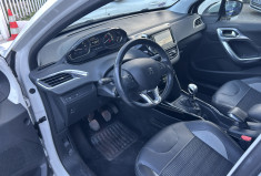 Peugeot 2008 1.2 PureTech 130 Ch S&S BVM6 Allure