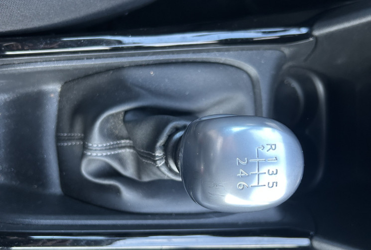 Peugeot 2008 1.2 PureTech 130 Ch S&S BVM6 Allure