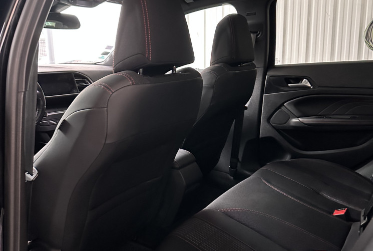 Peugeot 308 1.5 HDI 130 GT LINE BVA TOIT PANORAMIQUE