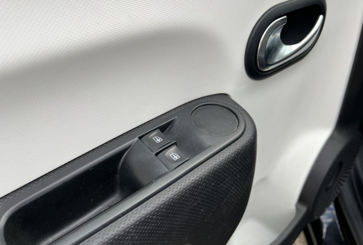 Renault TWINGO 0.9 Tce 90 Limited / Climatisation / Bluetooth / Entretien à Jour