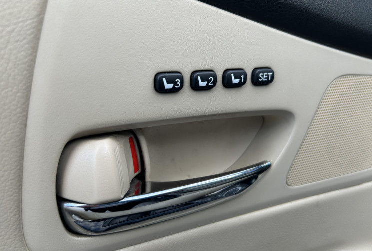 Lexus RX III 450H 250 Ch 2WD PACK LUXE !! ENTRETIEN LEXUS !! * CUIR BEIGE * TOIT OUVRANT