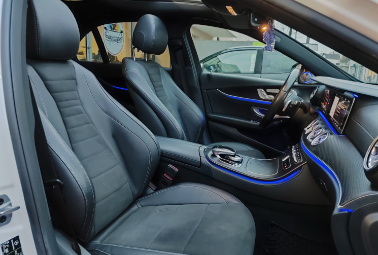 Mercedes CLASSE E 300De EQ Power 194 cv AMG LINE / BURNMESTER/ SUIVI MERCEDES 