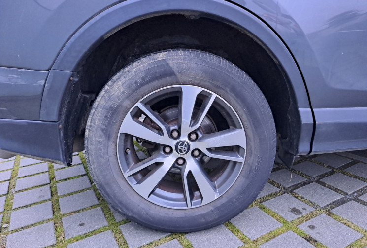 Toyota RAV4 143 D-4D Dynamic 2WD