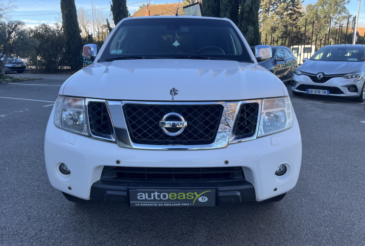 Nissan Navara D40 King Cab 190cv / nombreuses options 