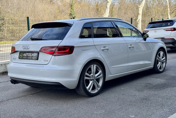 Audi A3 SPORTBACK S-line 1.4 TFSi 122 ch / Xenon / Sieges chauffants / Carnet d'entretien / Garantie