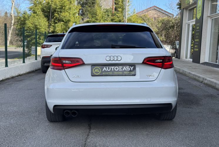 Audi A3 SPORTBACK S-line 1.4 TFSi 122 ch / Xenon / Sieges chauffants / Carnet d'entretien / Garantie