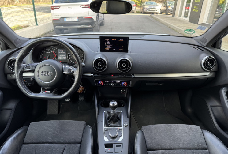 Audi A3 SPORTBACK S-line 1.4 TFSi 122 ch / Xenon / Sieges chauffants / Carnet d'entretien / Garantie