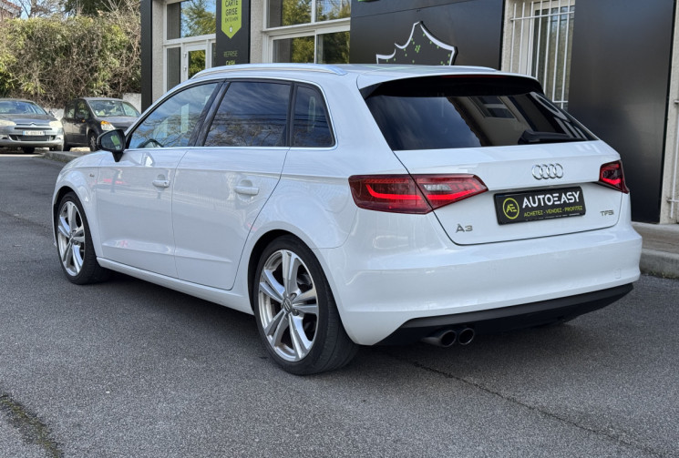 Audi A3 SPORTBACK S-line 1.4 TFSi 122 ch / Xenon / Sieges chauffants / Carnet d'entretien / Garantie