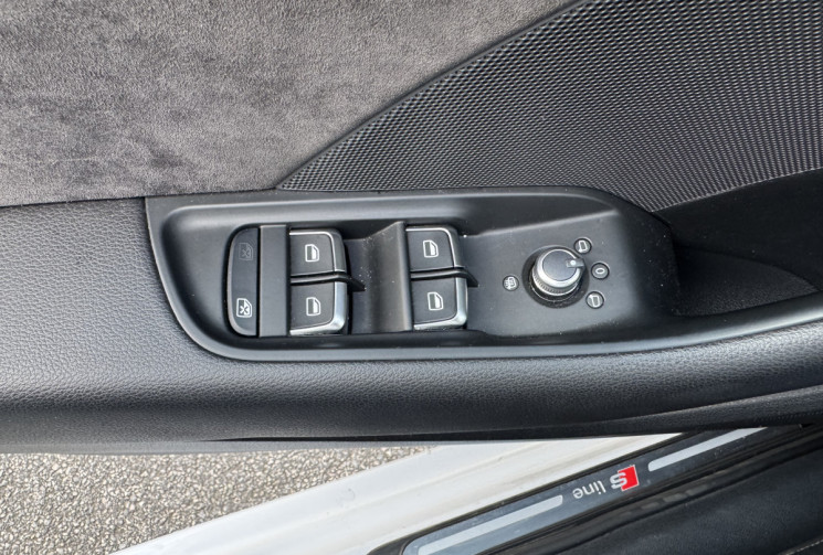 Audi A3 SPORTBACK S-line 1.4 TFSi 122 ch / Xenon / Sieges chauffants / Carnet d'entretien / Garantie