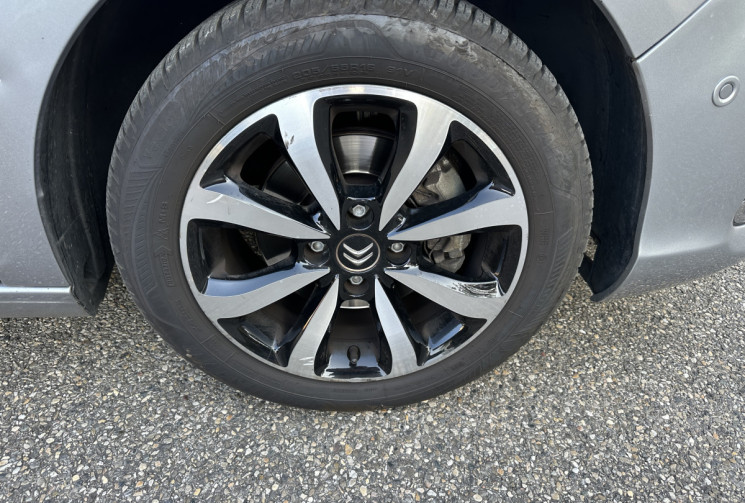 Citroën C4 PureTech 130ch Millenium EAT6 / Entretien 100% Citroen  / Courroie neuve