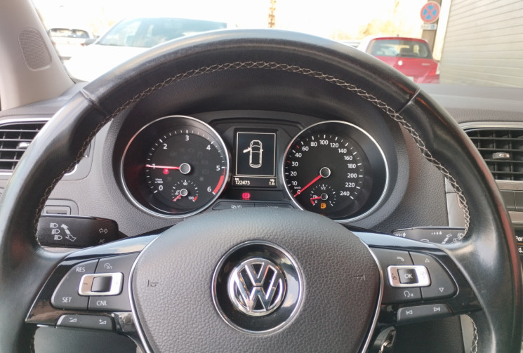 Volkswagen Polo (2) 1.4 TDi 90 S&S BlueMotion Technology Lounge 5P BVM5