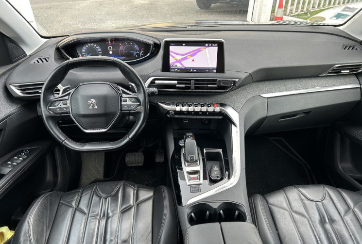 Peugeot 5008 II 2.0 BLUEHDI 180 Ch Allure Business EAT8 7 places * CAMERA * CARPLAY * GPS