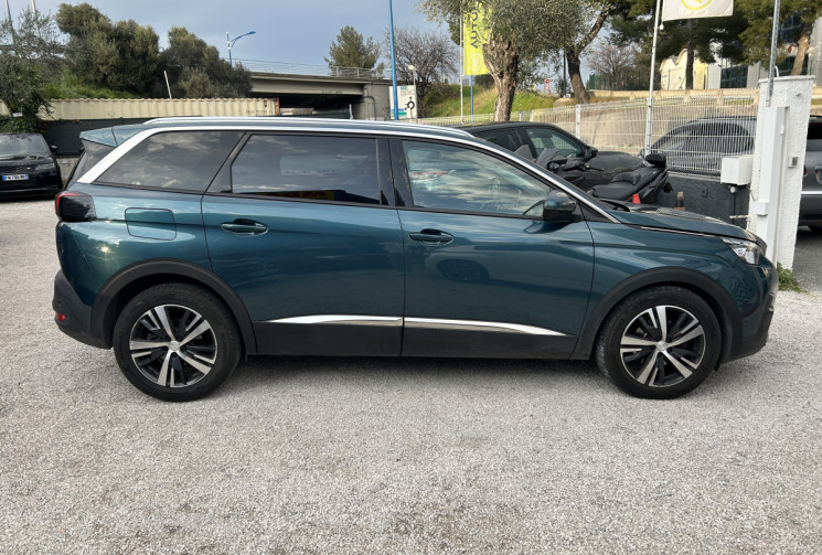 Peugeot 5008 II 2.0 BLUEHDI 180 Ch Allure Business EAT8 7 places * CAMERA * CARPLAY * GPS
