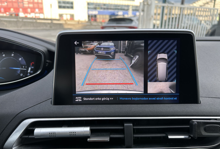 Peugeot 5008 II 2.0 BLUEHDI 180 Ch Allure Business EAT8 7 places * CAMERA * CARPLAY * GPS