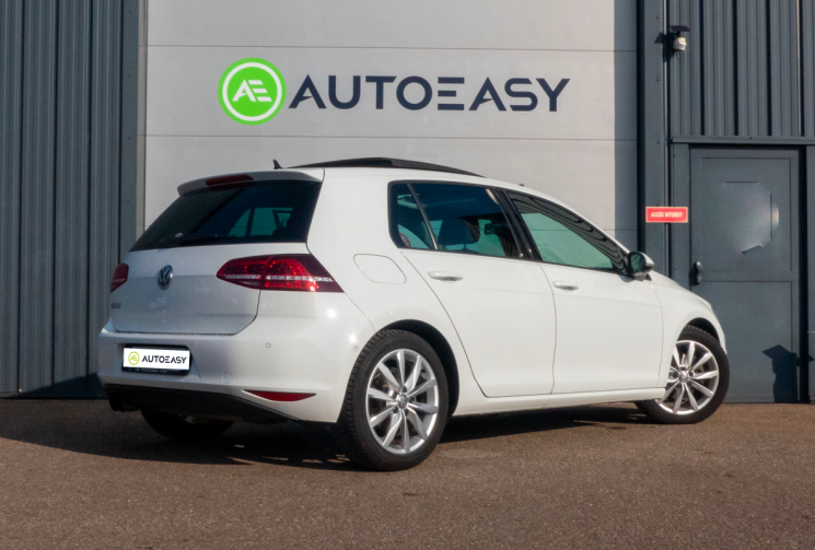 Volkswagen Golf  VII 1.4 TSI 150 DSG Carat toit ouvrant LED entretien 100% VW
