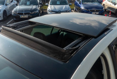 Volkswagen Golf  VII 1.4 TSI 150 DSG Carat toit ouvrant LED entretien 100% VW