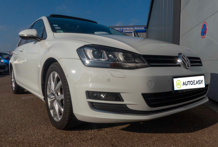 Volkswagen Golf  VII 1.4 TSI 150 DSG Carat toit ouvrant LED entretien 100% VW