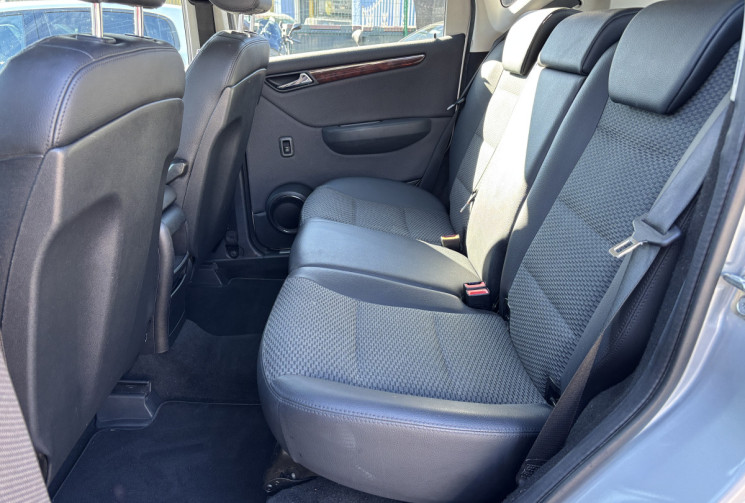Mercedes Classe A 180 CDI Elégance BOITE AUTO * Entretien complet