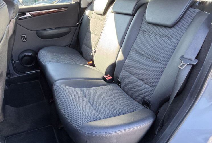 Mercedes Classe A 180 CDI Elégance BOITE AUTO * Entretien complet