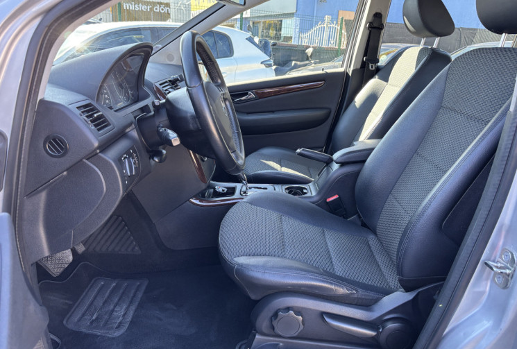 Mercedes Classe A 180 CDI Elégance BOITE AUTO * Entretien complet