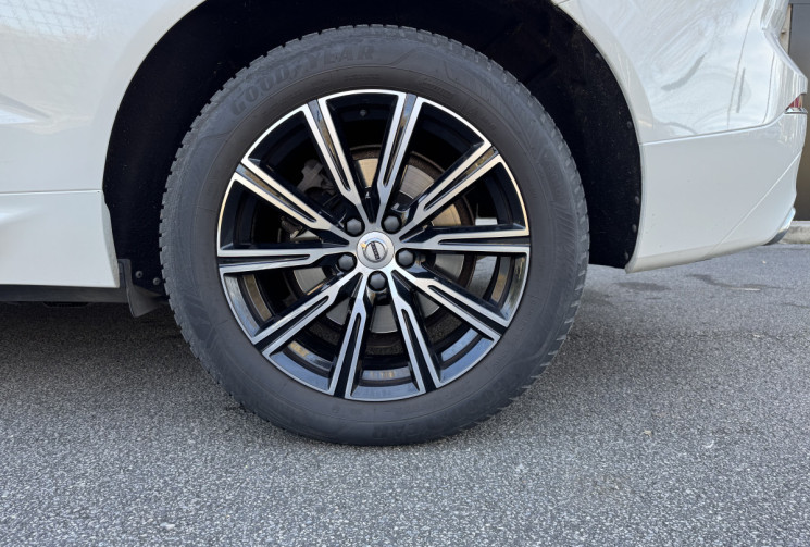 Volvo XC60 B4 2.0 TDi 197 ch AWD Inscription LUXE Mild Hybrid Geartronic8 / Full Options / 2nd main 