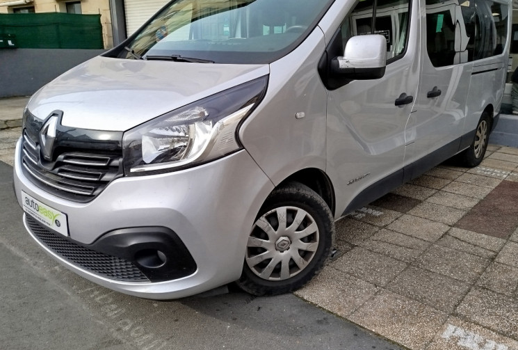 Renault TRAFIC Combi L2 / 1.6 dCi 125 ch intens 9 places