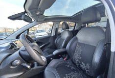 Peugeot 208 1.6 HDI / 92 CH / FELINE 