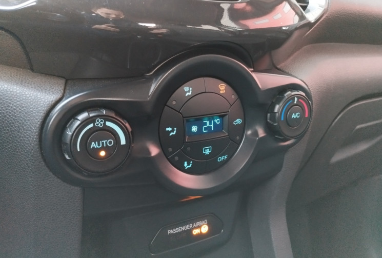 Ford Ecosport 1.0 EcoBoost 125 Titanium BVM5 + attelage