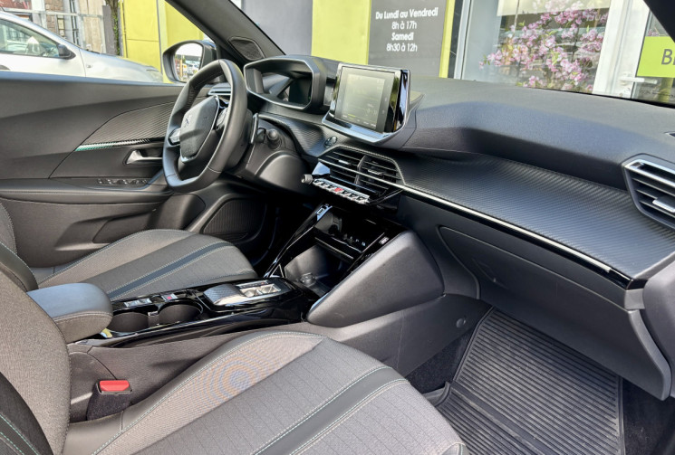 Peugeot 2008 II 1.5 BlueHDi 16V EAT8 S&S 130 cv Allure Pack // Première main //Boîte automatique
