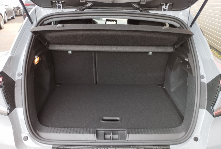 Renault Captur  II 1.3 TCe 160 EDC Mild Hybrid Techno  *NEUF* 2025